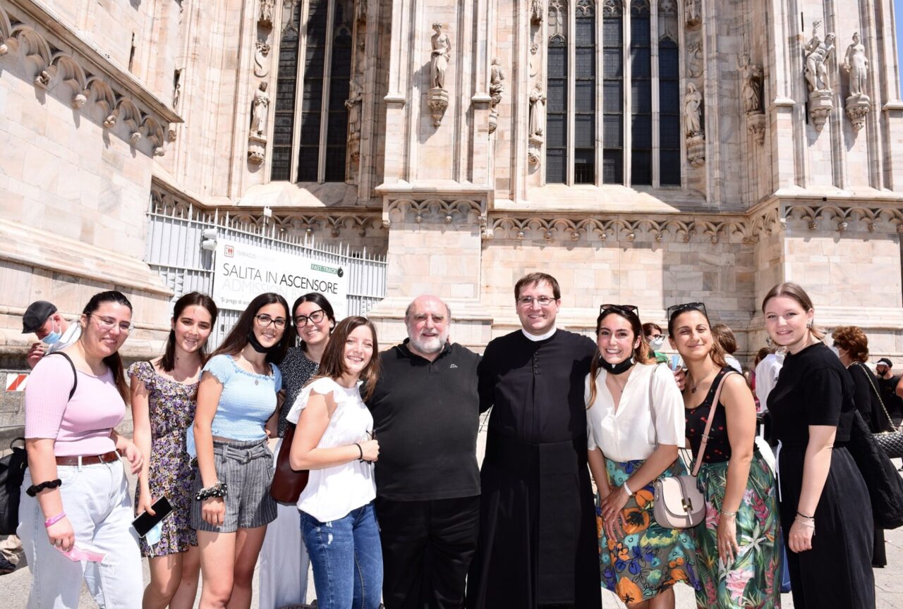 Il grande giorno di don Sergio Arosio: ordinato sacerdote in Duomo