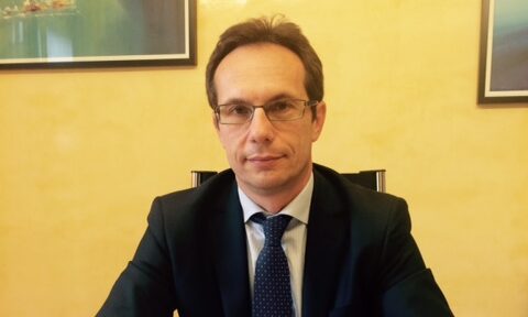Vaccini anti – Covid: chi decide in caso di contrasto tra i genitori?