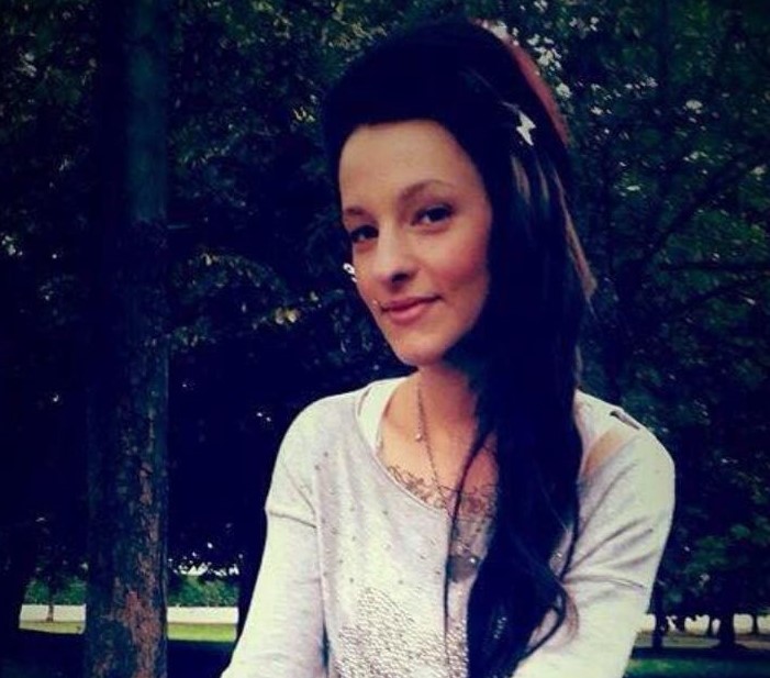Michaela dà segni di risveglio e dice “mamma”