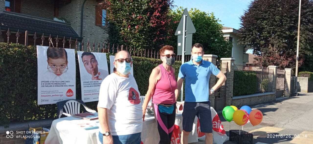 Volontari AIDO in piazza a Lentate