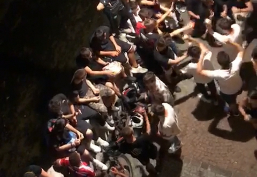 Movida selvaggia e rissa in centro ieri sera