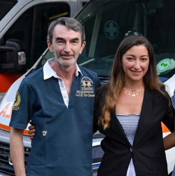 Volontaria della Croce bianca salva un ciclista  colto da malore