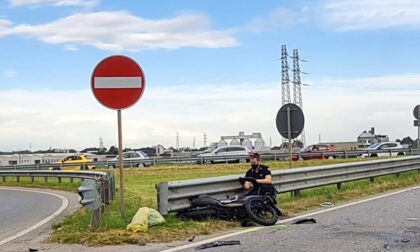 Tremendo incidente in moto: grave 20enne