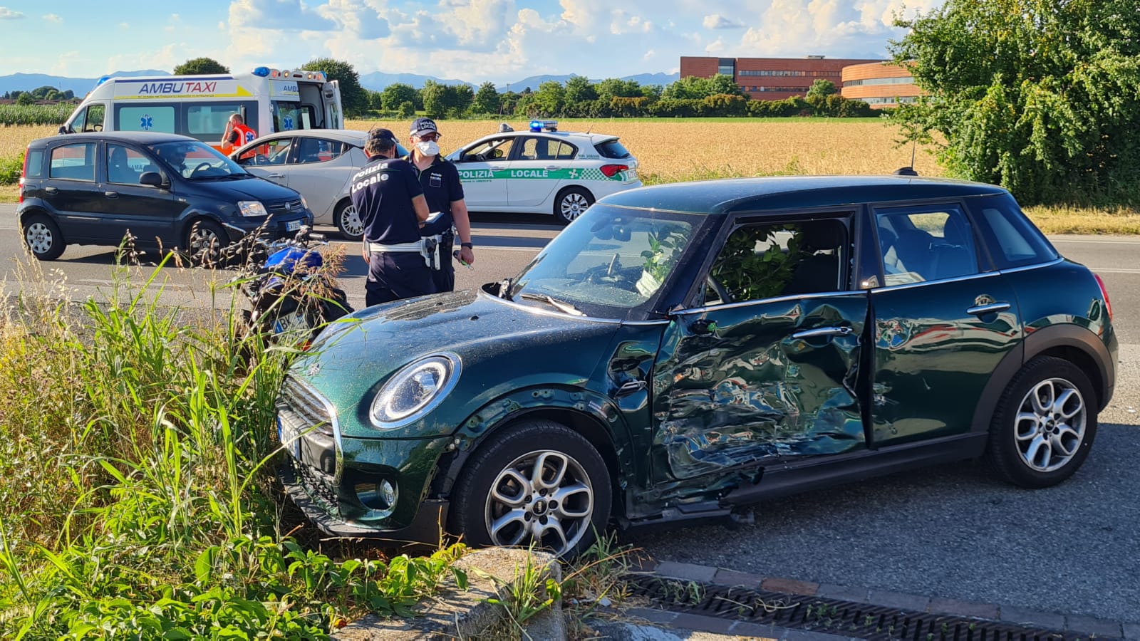 incidente auto moto Vimercate Polizia