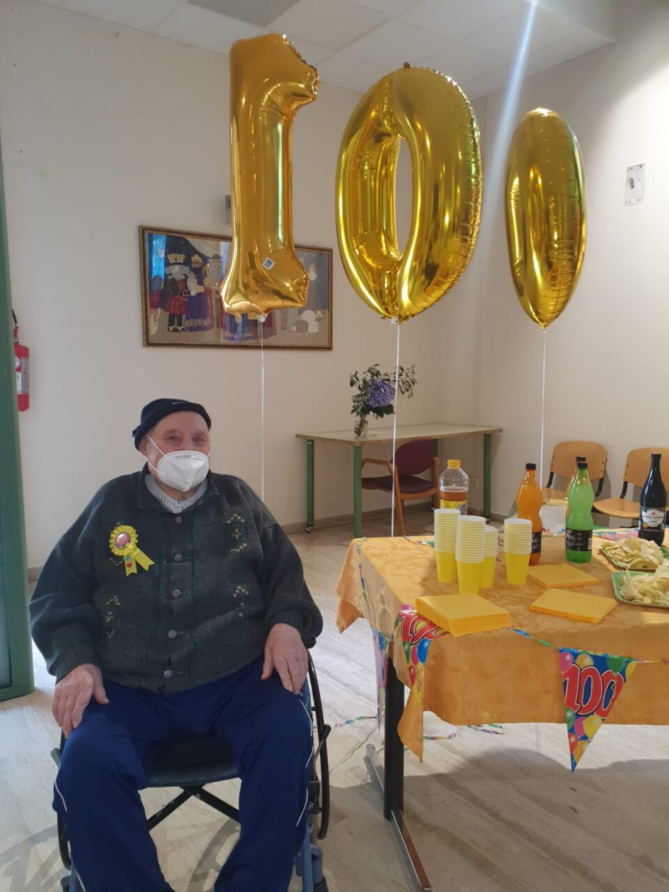 Il partigiano Egeo Mantovani ha spento 100 candeline