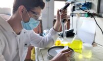 A un giovane ricercatore caratese il «premio» del congresso per lo studio sui polimeri