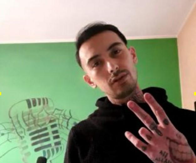 Un nuovo brano per il rapper di Seregno