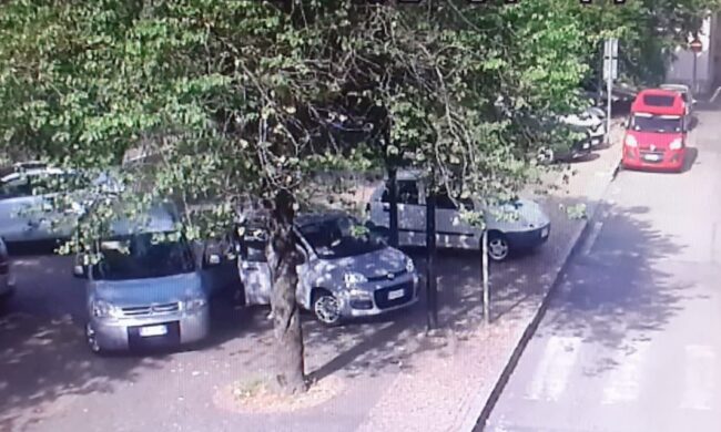 Attenzione, la banda della truffa dello specchietto è tornata in azione