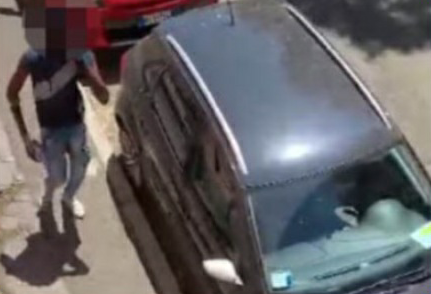 Aveva sfasciato le auto in sosta e seminato il panico. “Il giorno dopo già libero beccato a farsi una canna”