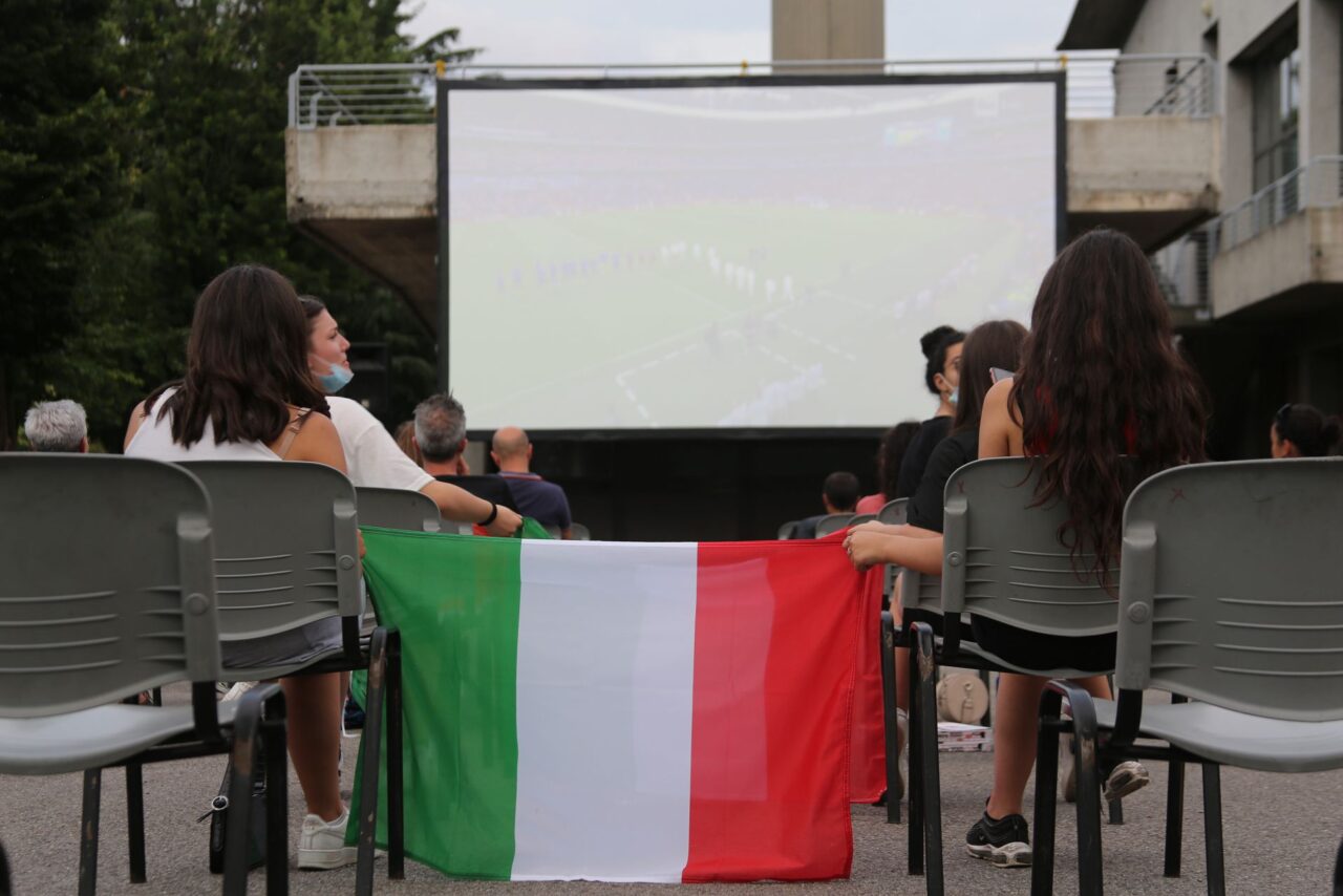 Euro 2020: la finale si guarda sul maxischermo