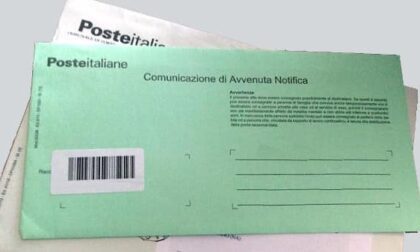 Valanga di multe ai semafori "anti-rosso" di Brugherio: proteste e raccolta firme