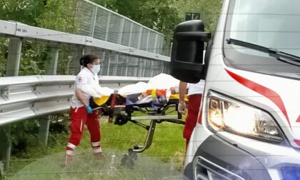 Trovato nudo in Milano-Meda, soccorso un 31enne: "Mi hanno picchiato e gettato fuori dall'auto"