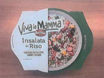 Richiamo alimentare per l’insalata di riso fatta a Trezzo