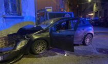 Schianto tra auto e furgoncino: in cinque dritti in ospedale