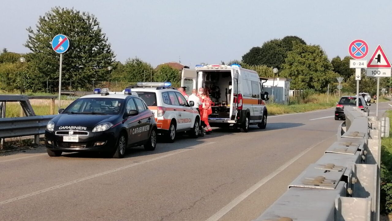 Drammatica caduta da moto, giovane centauro in gravissime condizioni