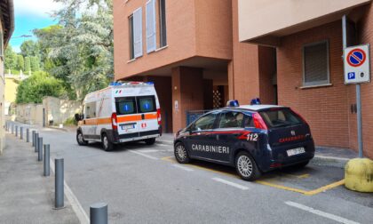 Cinquantenne trovato morto in casa ad Arcore