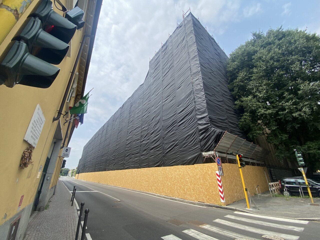 Liceo Porta, ingresso nella struttura di via Marsala il 2 novembre
