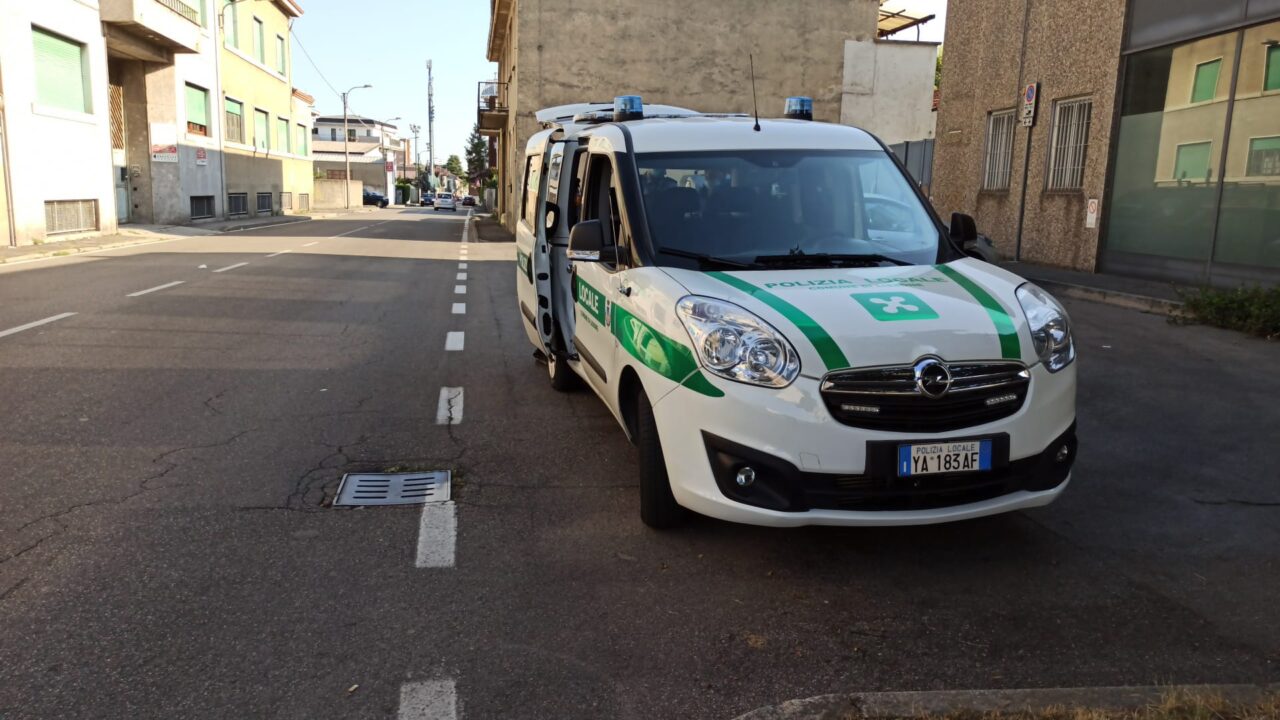 Ambulanza e automedica a Lissone per un bimbo di un anno coinvolto in un incidente