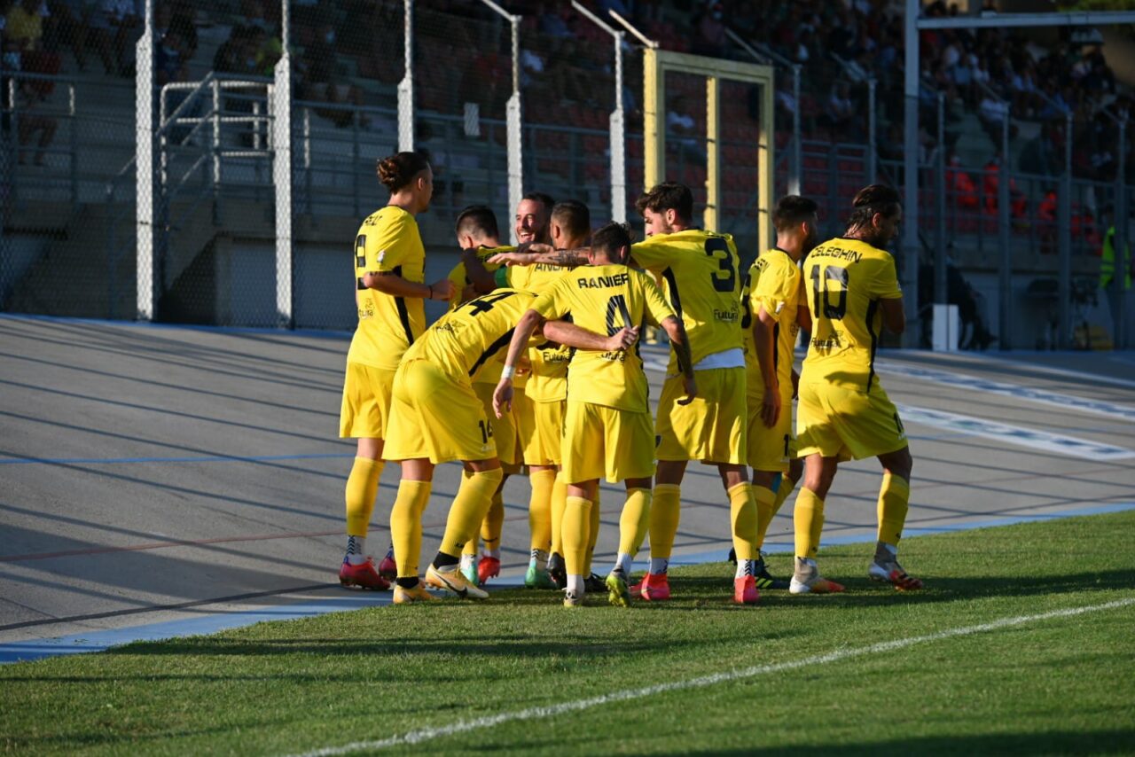 Il Renate festeggia la prima vittoria