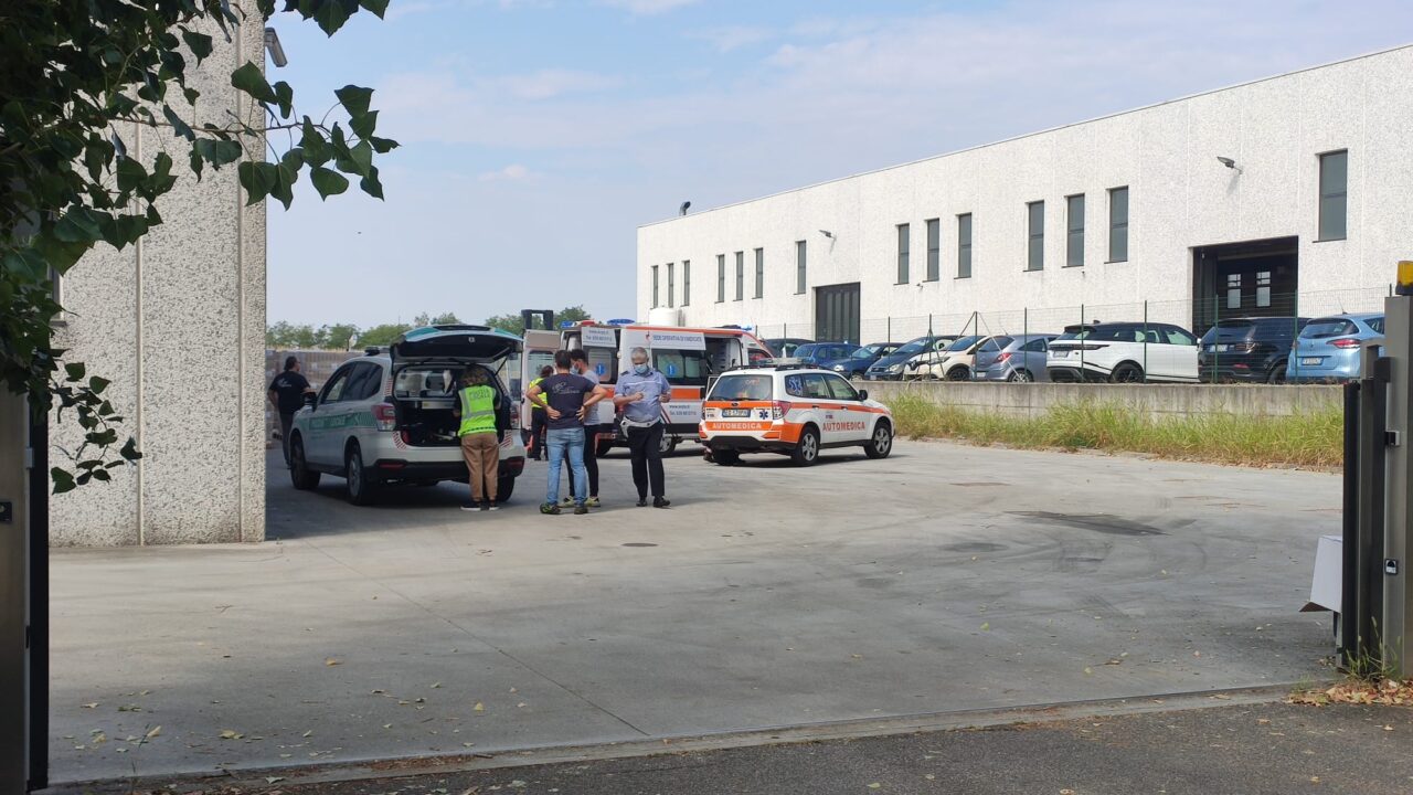 Incidente sul lavoro: ferita una donna, arriva l’elisoccorso