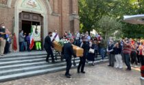 Chiesa gremita per l'ultimo saluto a Pino Motta