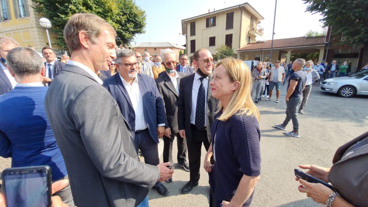 Giorgia Meloni ad Arcore per tirare la volata a Maurizio Bono