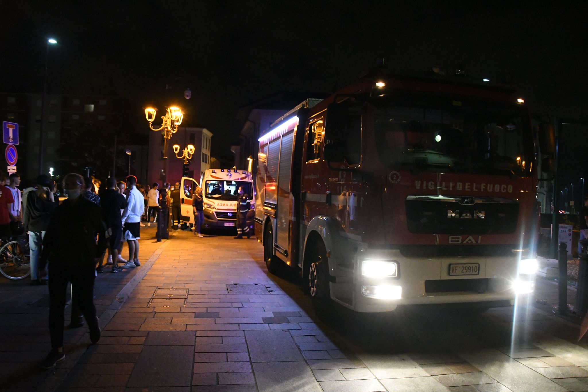 Monza ubriaco ragazzo cade nel fiume Lambro