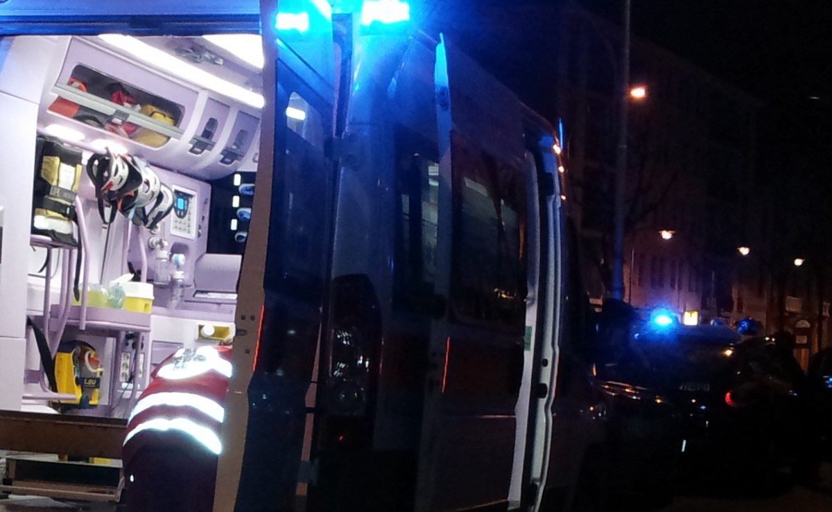 Grave malore in strada, muore una 60enne