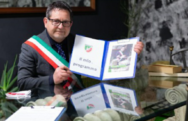Biassono, con Romeo candidati la moglie e tre figli
