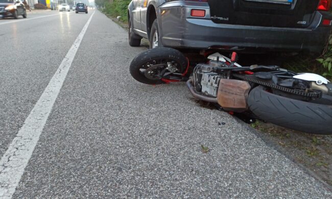 Per Schivare Un'auto, Ventenne Finisce Sotto Un Veicolo - Prima Monza