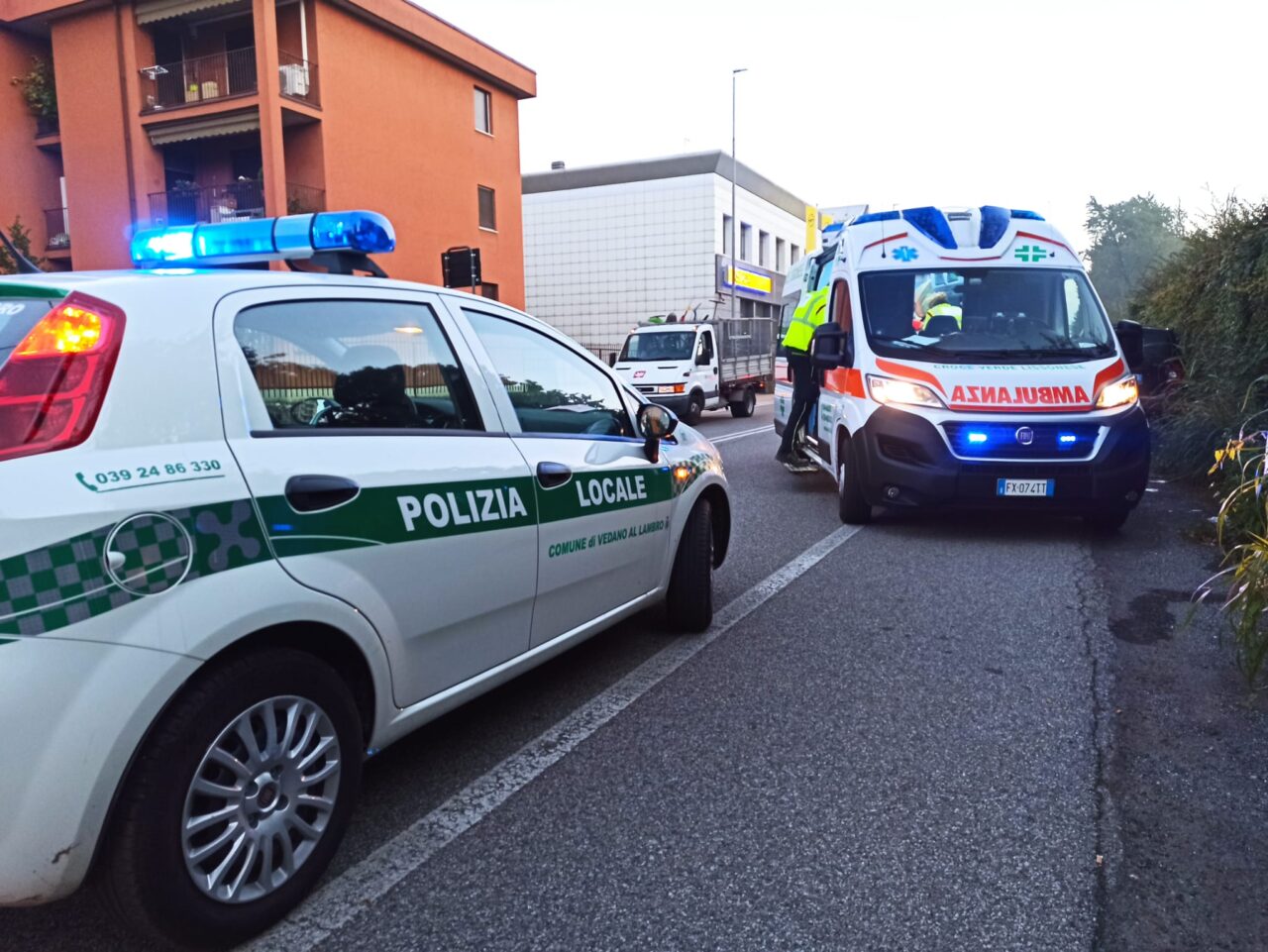 Tamponamento tra mezzi pesanti, traffico in tilt