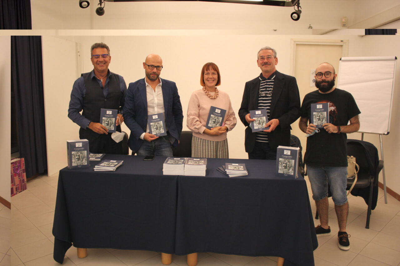 Voci nell’anno del Covid raccolte in un libro
