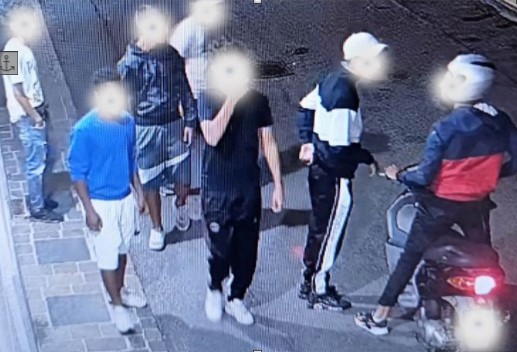 Rapine a Saronno: provvedimenti restrittivi per due minorenni. Altri due giovani denunciati (tra cui un limbiatese)