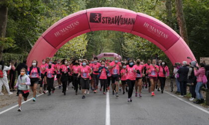 Un "fiume" rosa al via della StraWoman a Monza