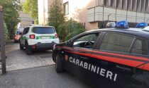 Rincorso dalla Polizia locale, spacciatore cade e finisce in ospedale