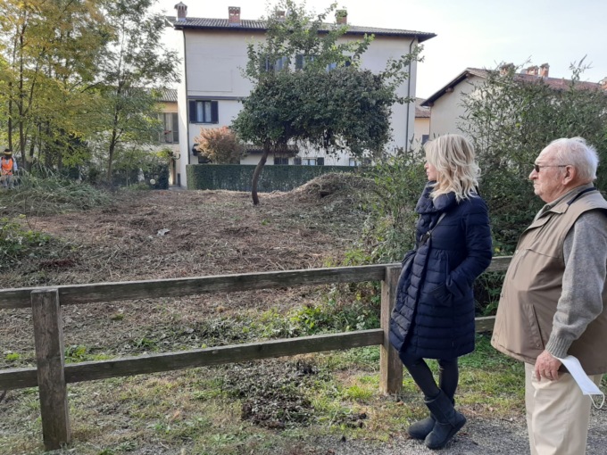 Dopo trent’anni finalmente addio alle sterpaglie sul terreno di Mirabello