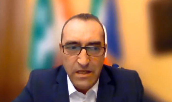 Non passa la richiesta dell’opposizione, il presidente del Consiglio resta al suo posto