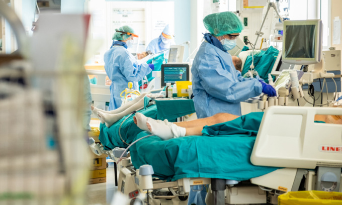 Negli ospedali lombardi distinzioni fra malati Covid e per altre patologie