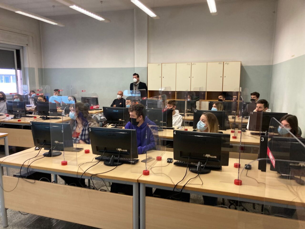 Un sito per il commercio locale ideato con gli studenti del Meroni