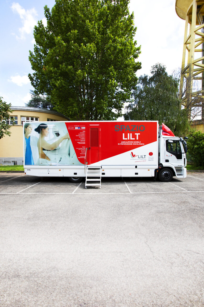 Visite senologiche e mammografie gratuite sullo Spazio Lilt mobile