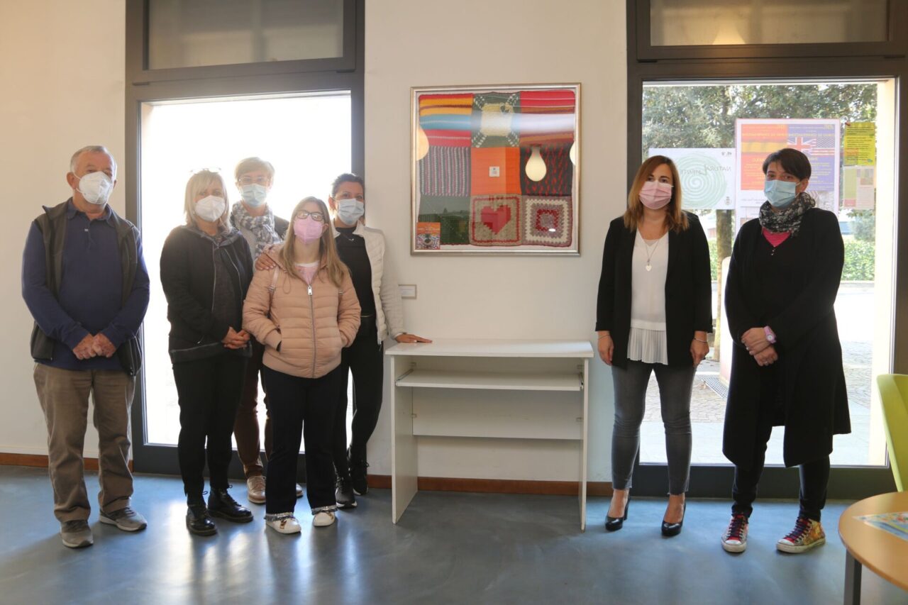 I pezzotti diventano un quadro “solidale”