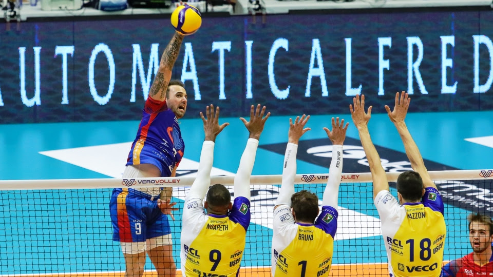 Vero Volley da sballo: è finale di Supercoppa