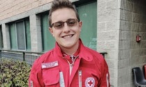 L'impegno per il sociale con la divisa della Croce Rossa: Tommaso, 18 anni, è Alfiere della Repubblica