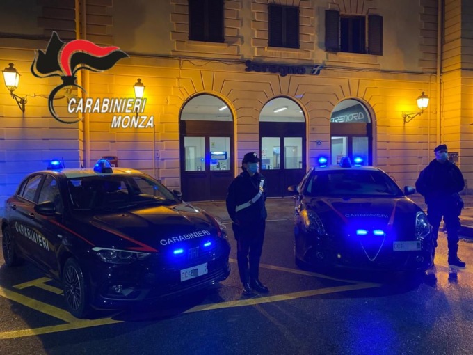 Weekend di controlli contro la movida selvaggia. In campo anche Ocsi, il pastore tedesco antidroga dell’Arma