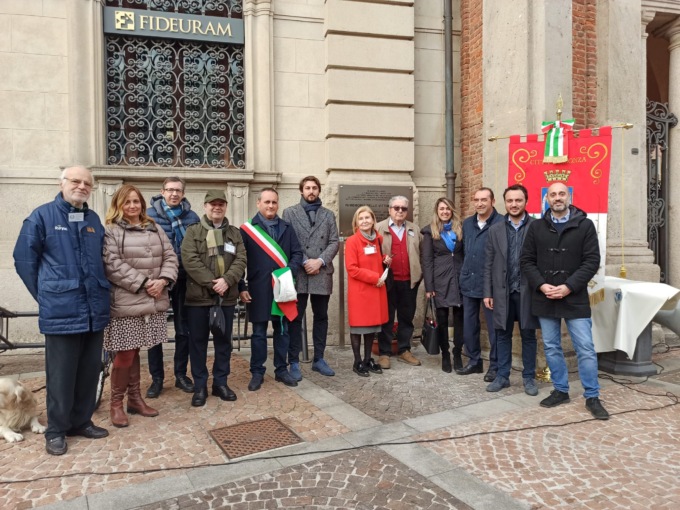 Monza, svelata la targa per le vittime dei “Moti del pane”
