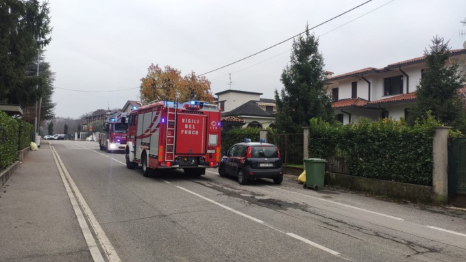 Allarme incendio a Lesmo, attimi di paura in una villetta