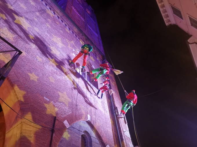 Al via il Christmas Monza e Babbo Natale si è calato dall’Arengario