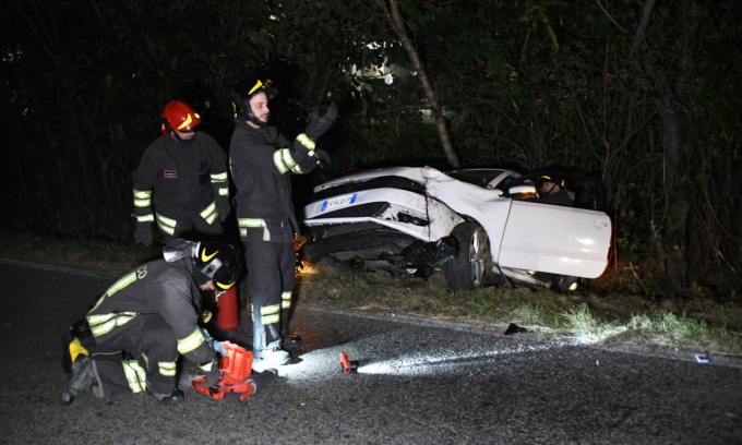 La discussione dopo l’incidente, poi l’investimento mortale: 20enne a processo per concorso in omicidio stradale