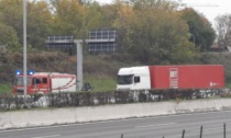 Incidente in codice rosso all'uscita della superstrada, atterra anche l'elisoccorso