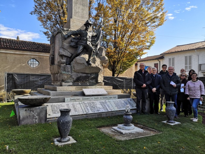 4 Novembre a Cesano Maderno: terminato il restauro del monumento ai Caduti